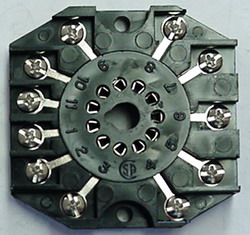 Magnecraft 70-170, 11 pin Keyed Socket