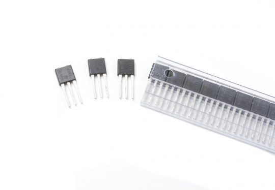 636 J117 PNP Mosfet 