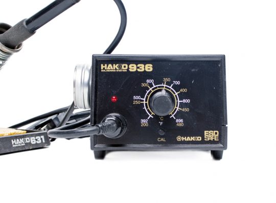 HAKKO 936 Soldering Station w/ 631 Iron