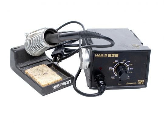 HAKKO 936 Soldering Station w/ 631 Iron