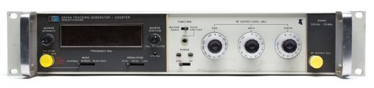 HP 8443A Tracking Generator Counter