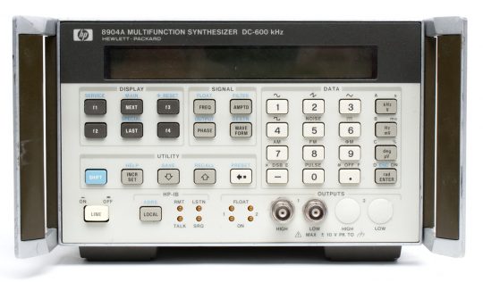 HP 8904A Multifunction Synthesizer DC-600 kHz