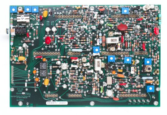 Tektronix 670-1663-02 Type 485 Sweep Replacement Board