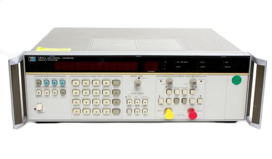 HP 5335A Universal Counter