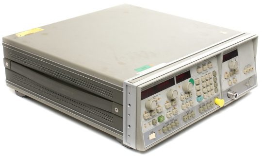 HP 8350B Sweep Oscillator w/ 83590A RF Plugin (2.0-20.0 GHz)